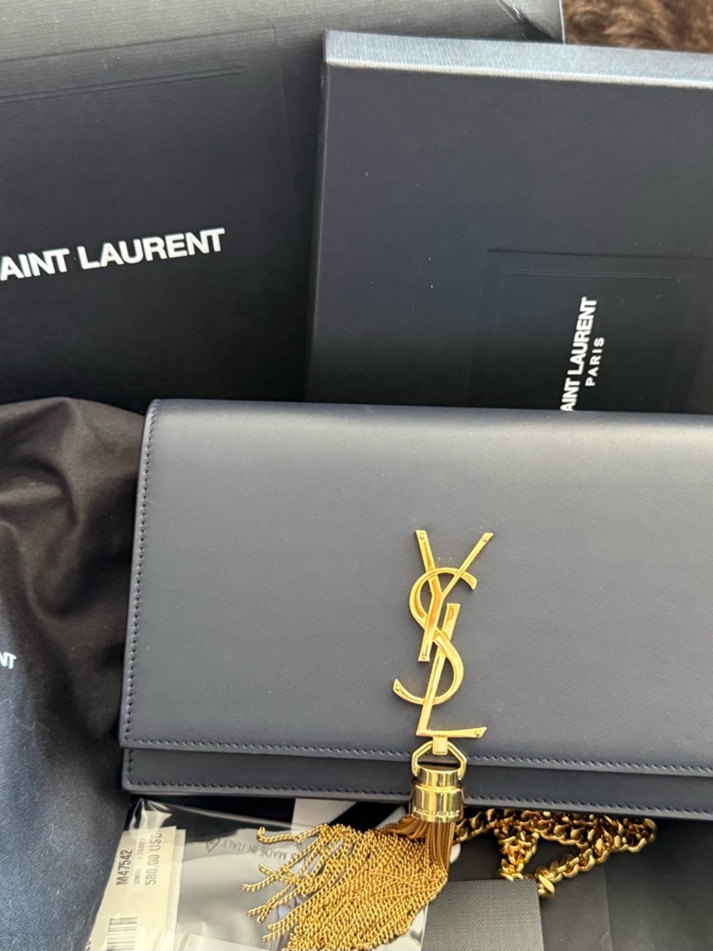 Authentic KATE SMALL TASSEL IN calfskin LEATHER
BLACK